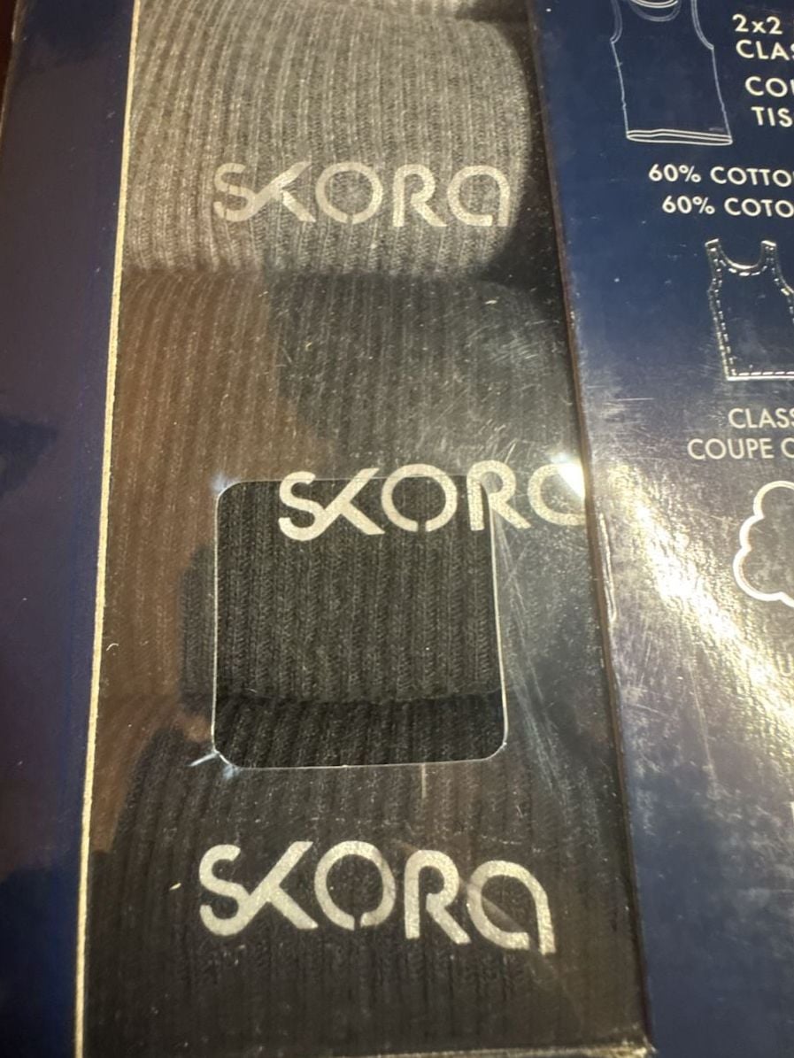 SKORA A-Shirts Size Medium 5 Pack Classic Fit 7