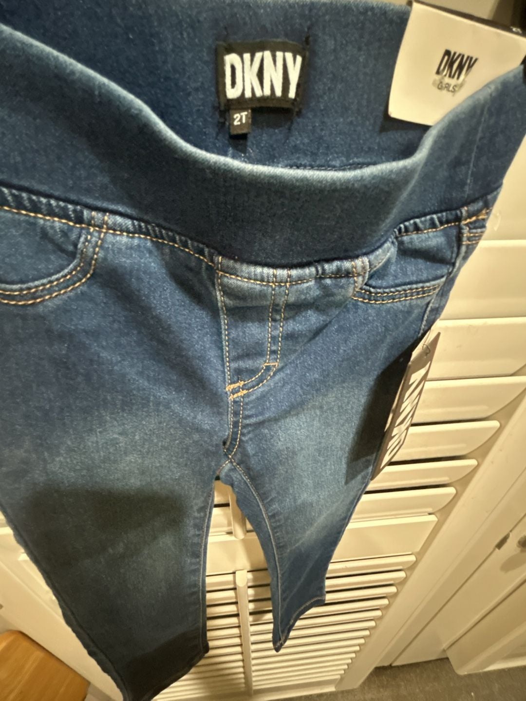 DKNY Pull-On Stretch Denim Jegging Size 2T 5