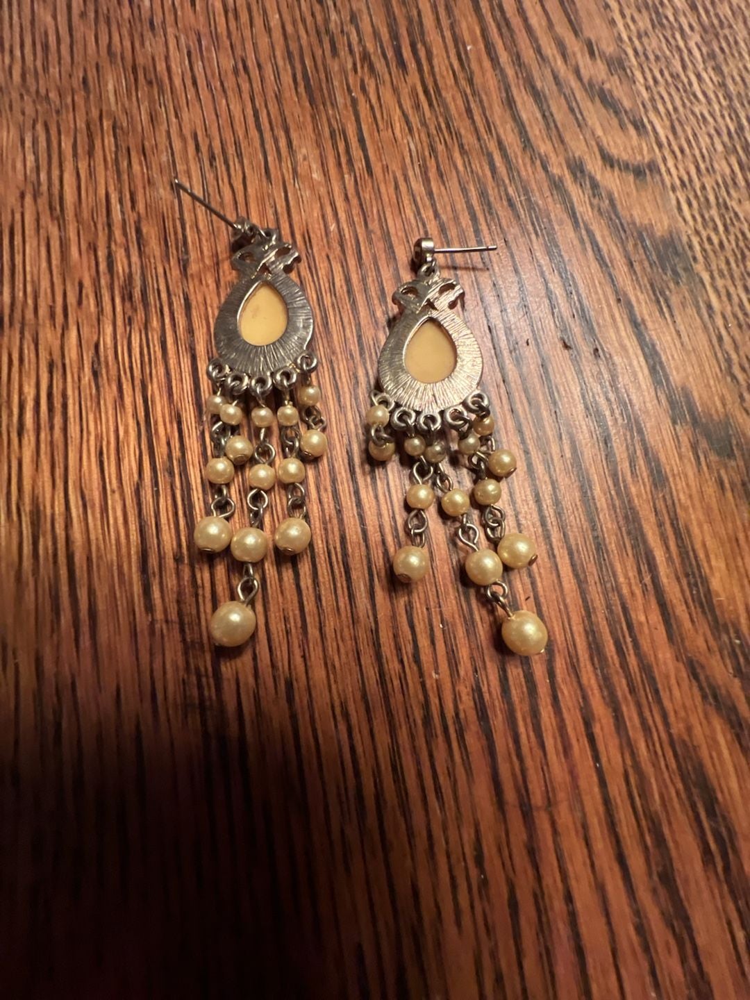 Vintage Gold Tone Faux Pearl Tassel Dangle Earrings 3