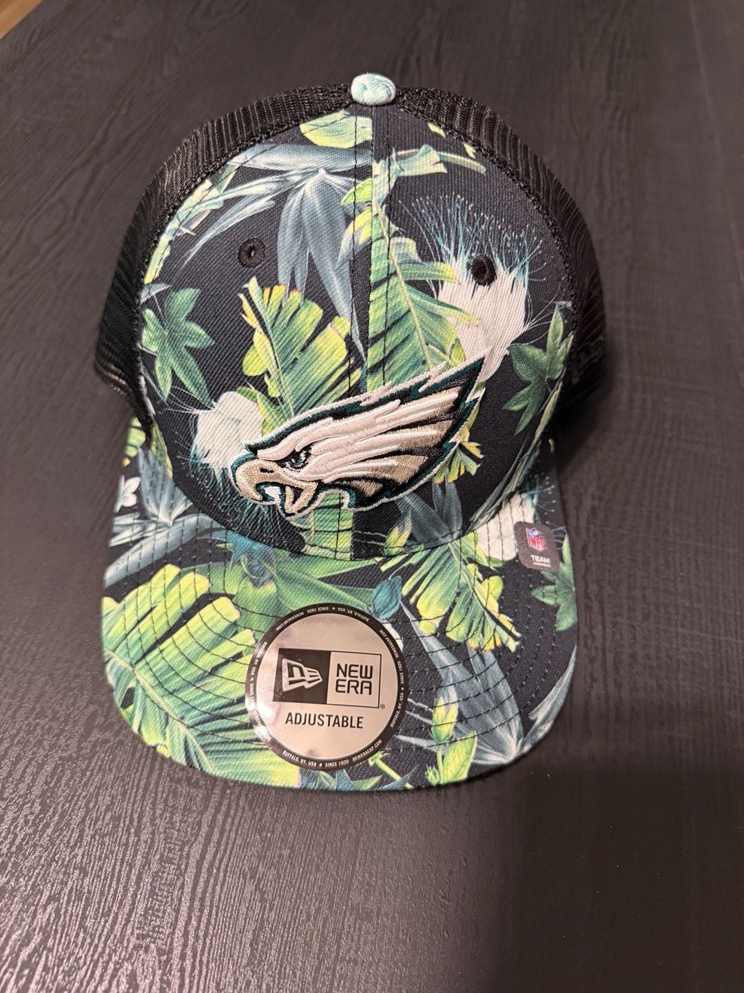 Philadelphia Eagles Tropical Leaf Pattern Hat 2