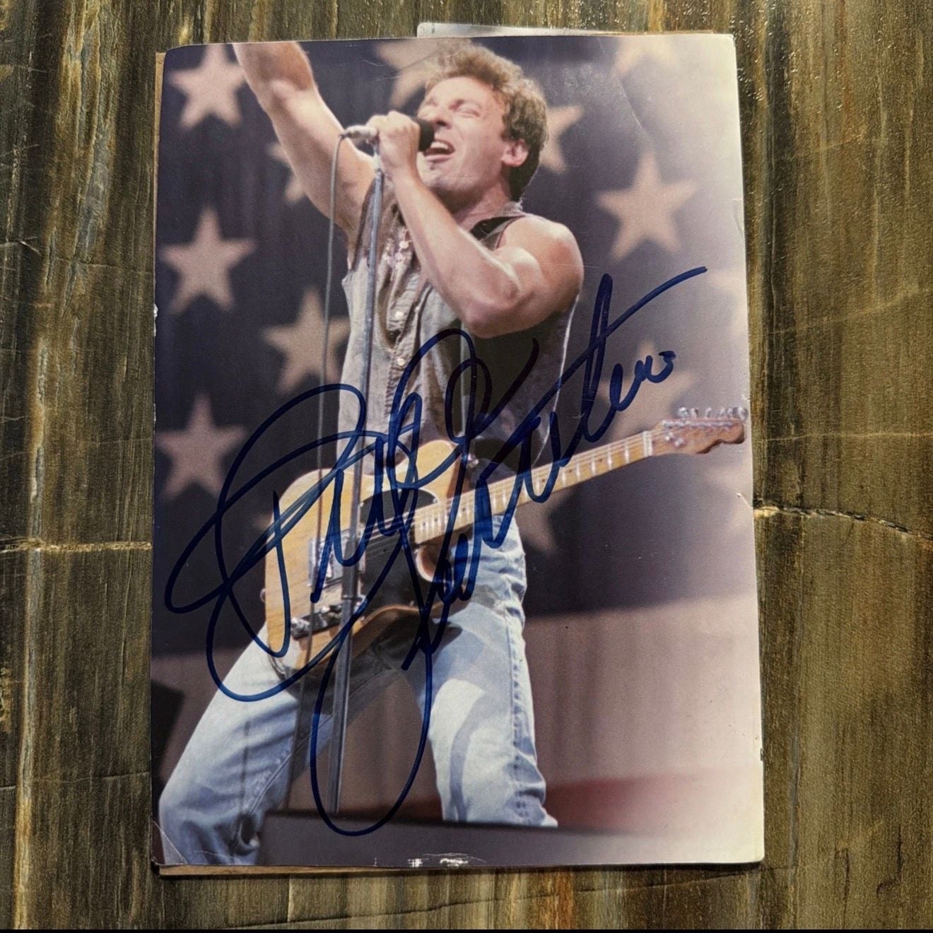 Bruce Springsteen Autographed Stage Photo 5x7 Magazine Clip (IP) 1