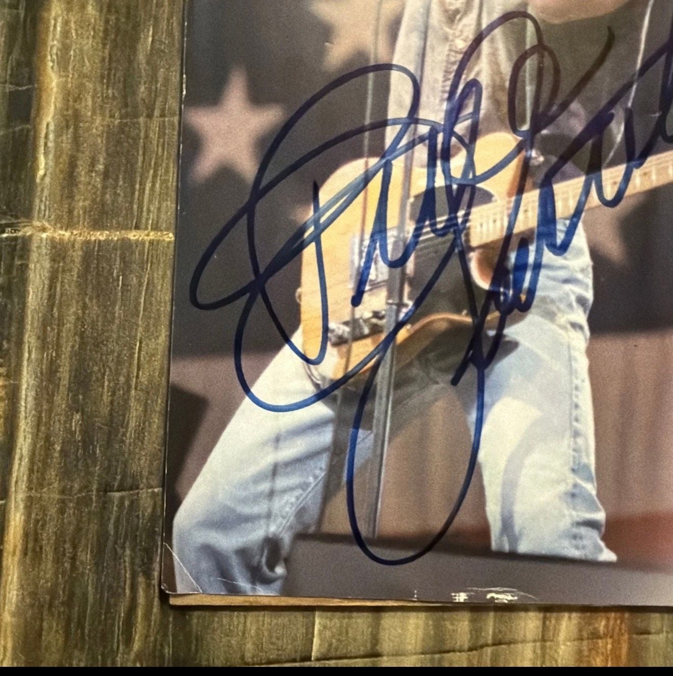 Bruce Springsteen Autographed Stage Photo 5x7 Magazine Clip (IP) 4