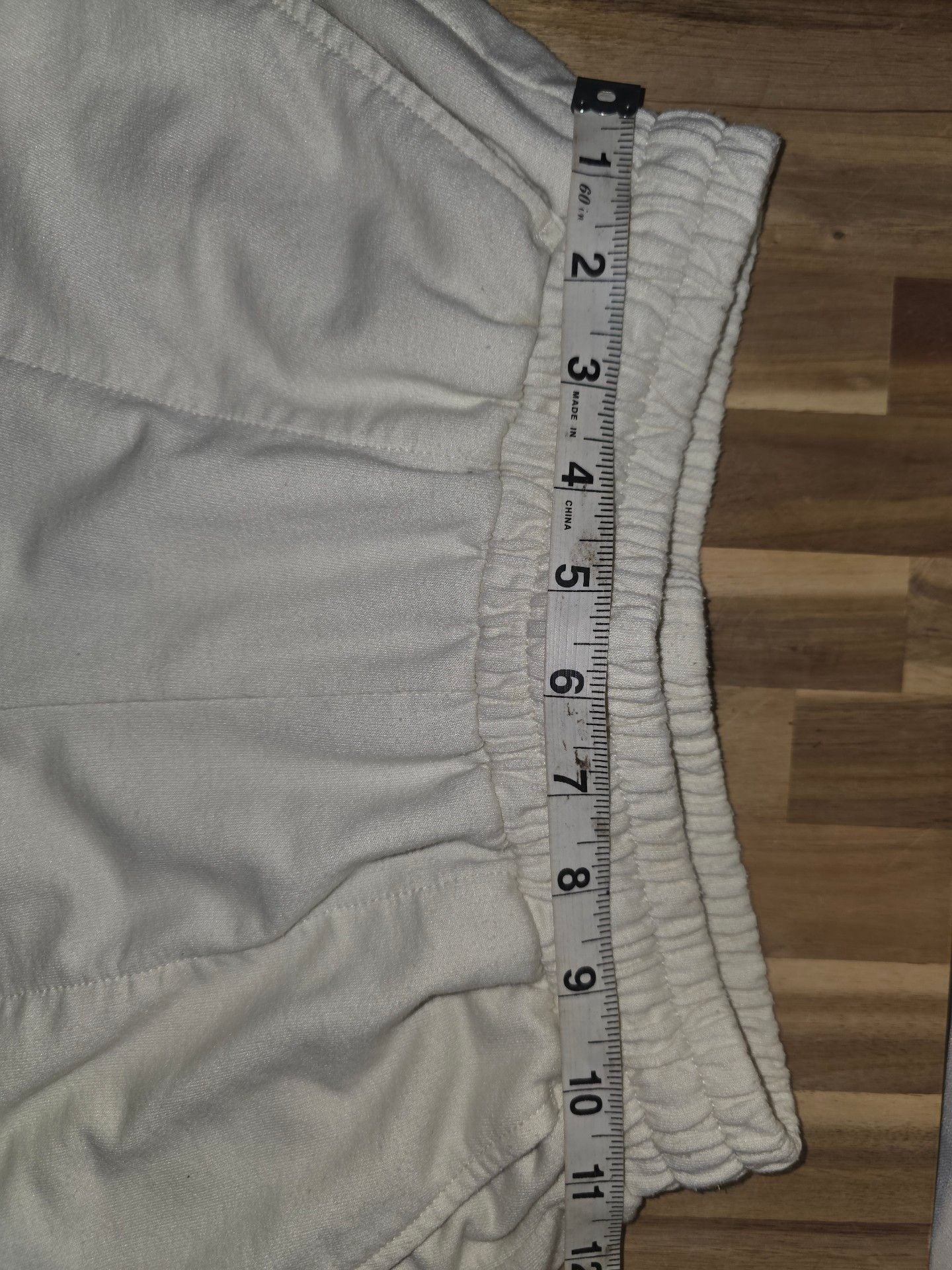 The North Face Sweat Shorts Cream Cotton 4