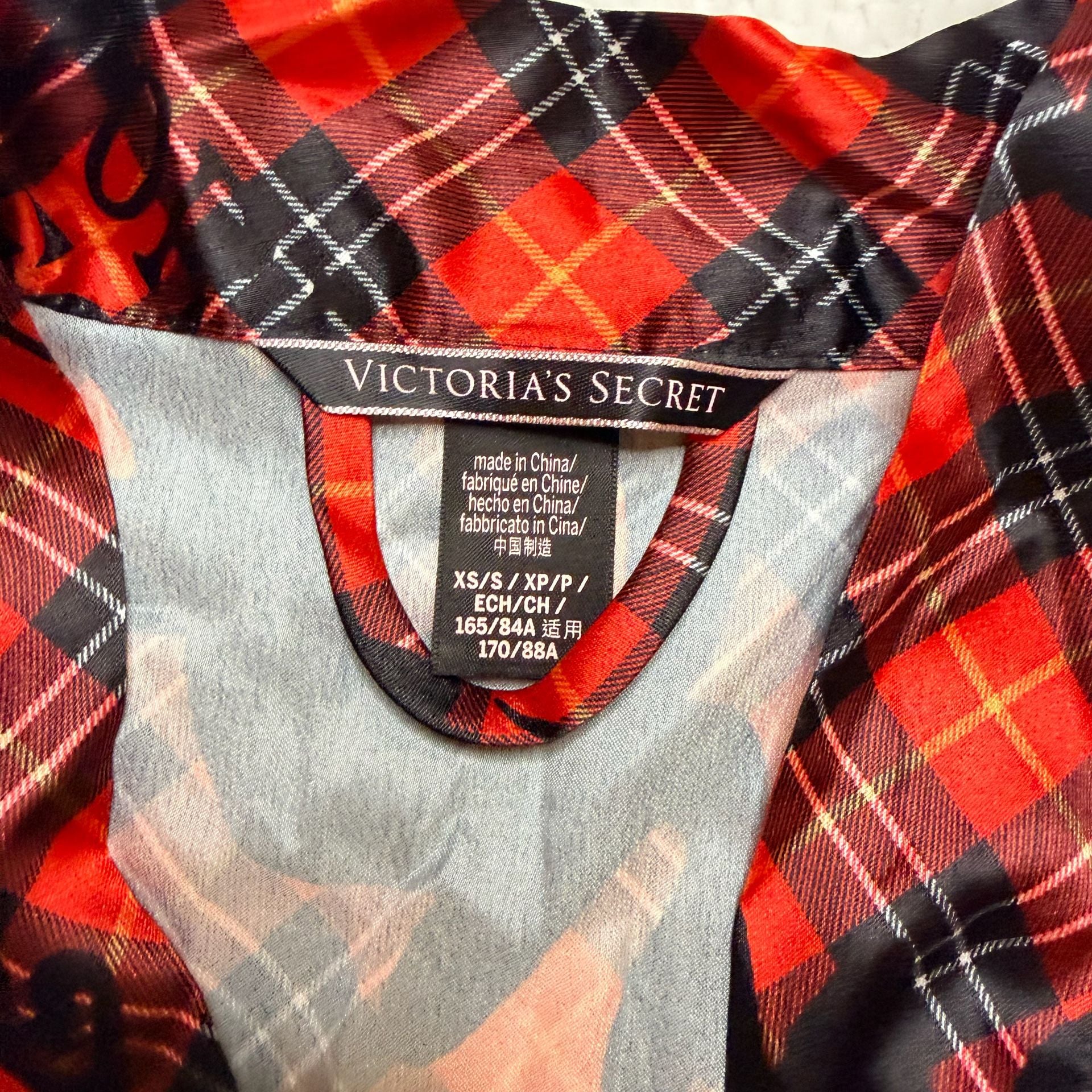 Victoria's Secret Satin Plaid Robe Size XS/S Red Black 3