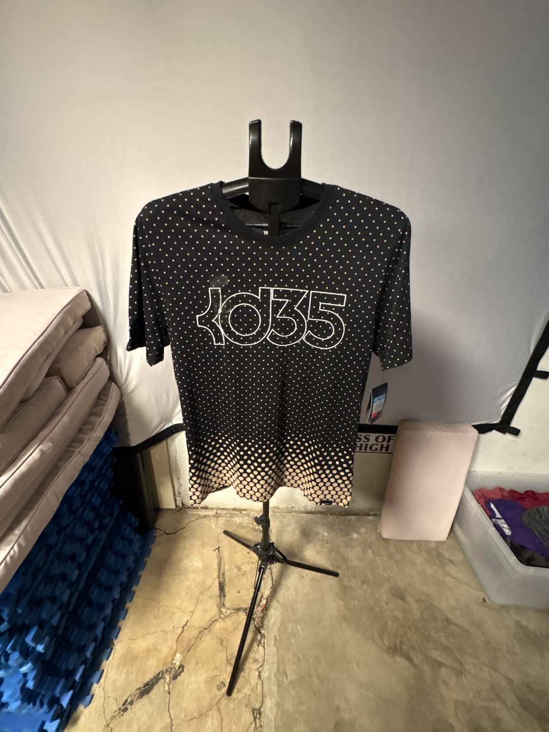 Product thumbnail 3