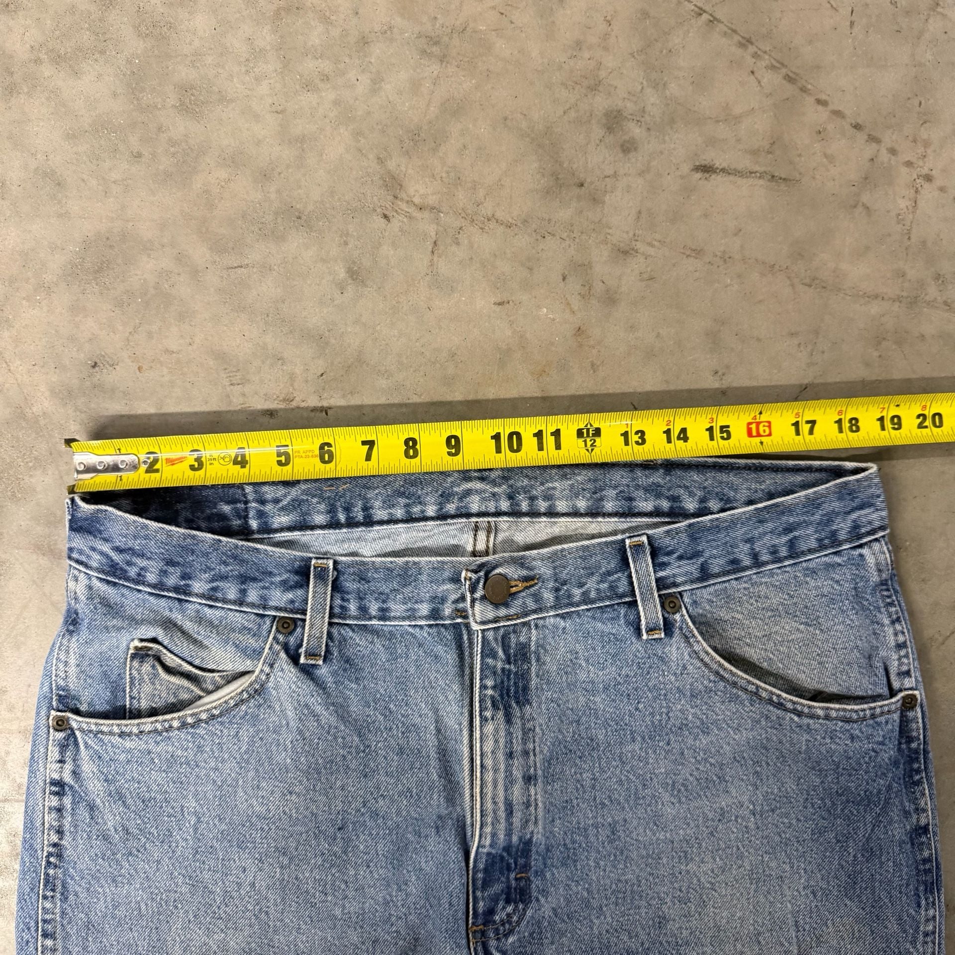 Wrangler Jeans Size 38x32 Blue Denim Regular Fit Straight Leg 6