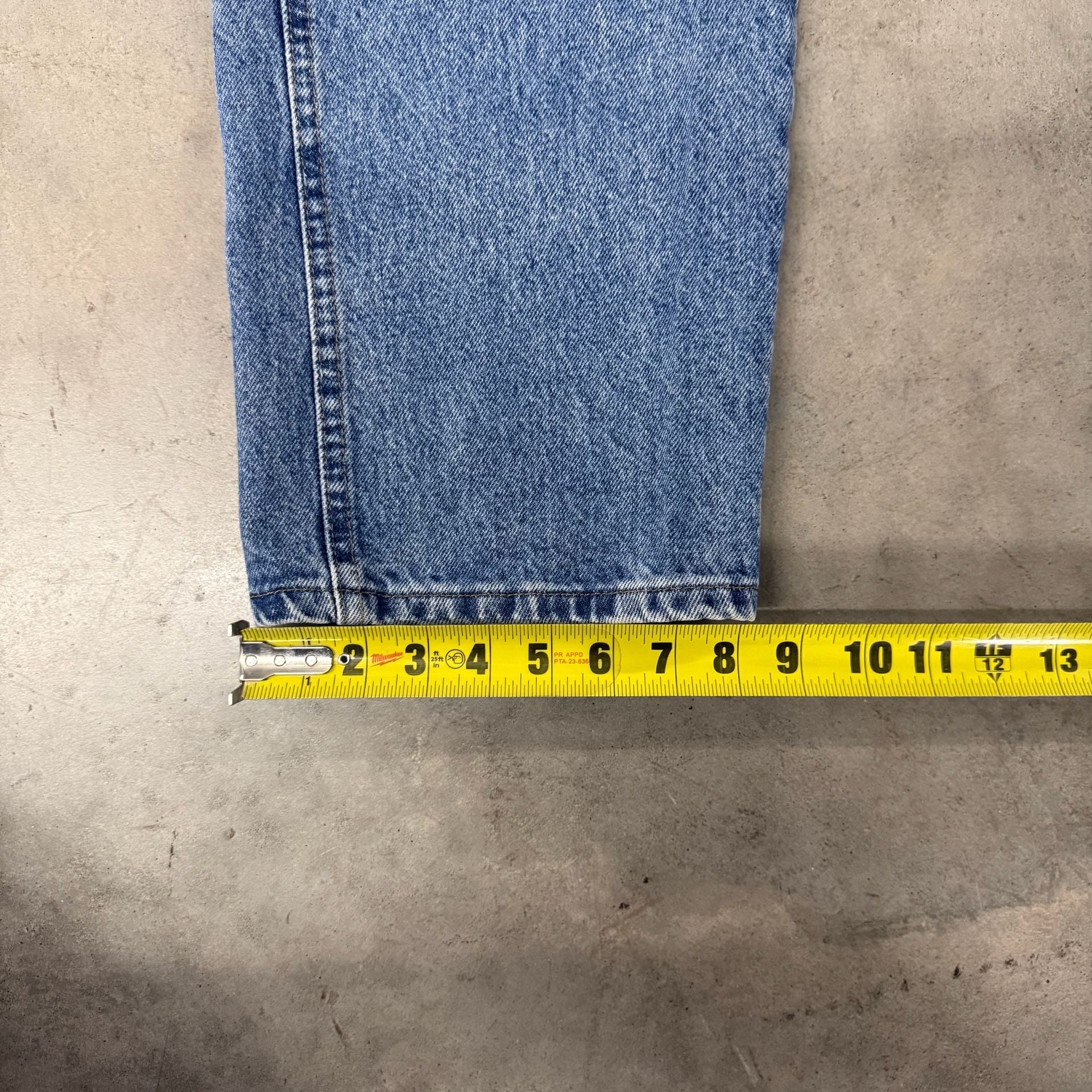 Wrangler Jeans Size 38x32 Blue Denim Regular Fit Straight Leg 8