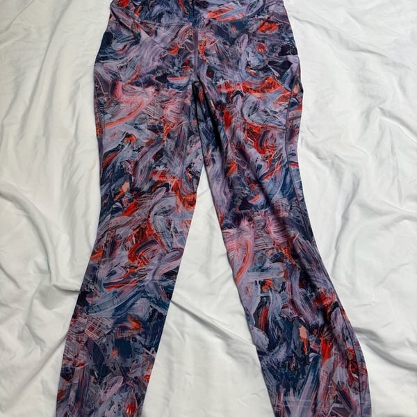 Lululemon Base Pace High-Rise Crop Size 8 Brushstroke Print Leggings