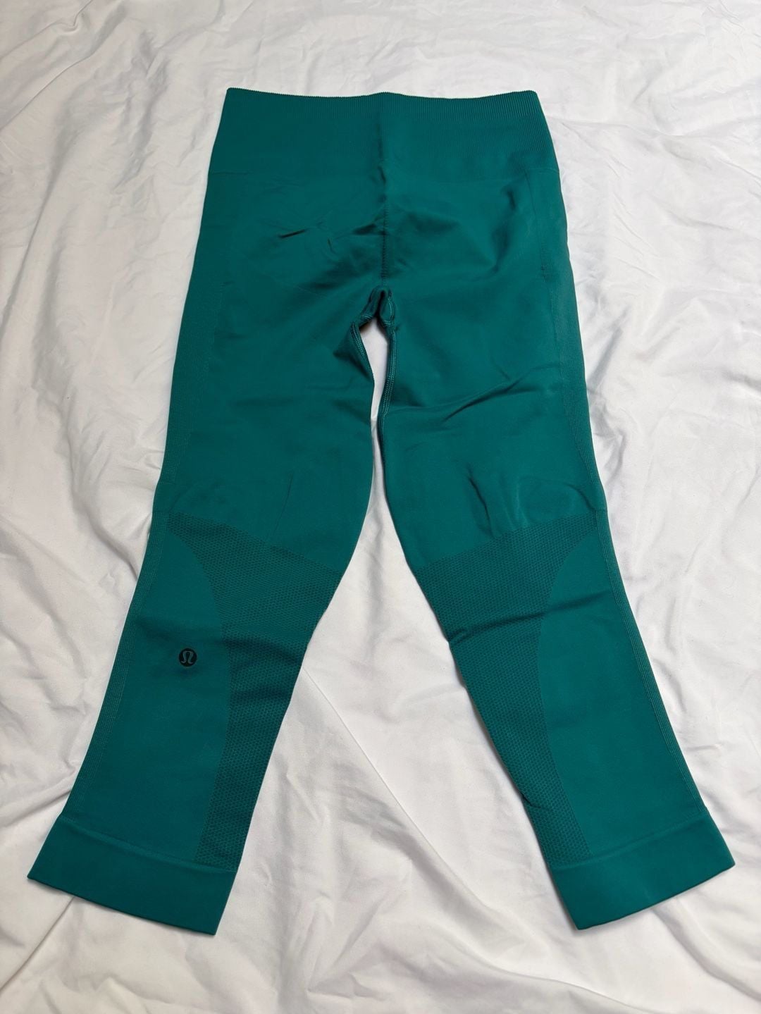 Lululemon Size 8 Green compression Leggings 3