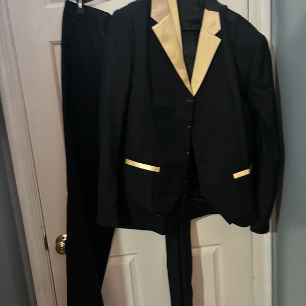 Shein Men's Black And Gold Shawl Lapel Suit Jacket Vest And Pants