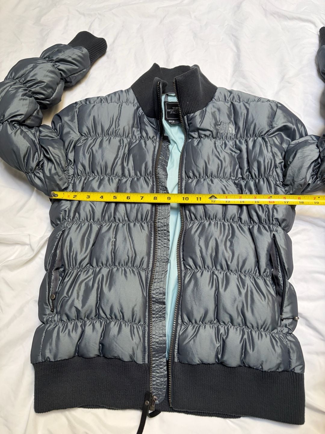 The North Face 600 Down Puffer Jacket L Gray Bomber Full Zip 7