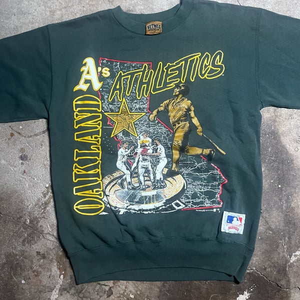 Rare vintage 1990 Nutmeg Oakland Athletics green crewneck