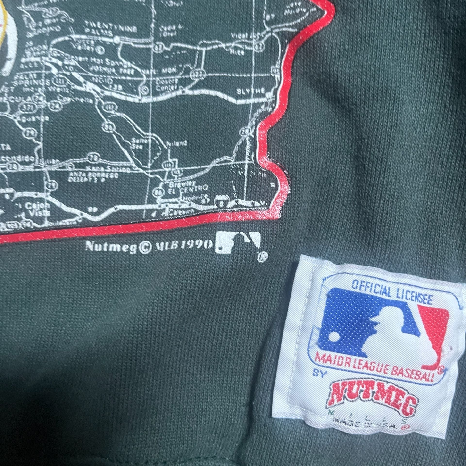 Rare vintage 1990 Nutmeg Oakland Athletics green crewneck 4