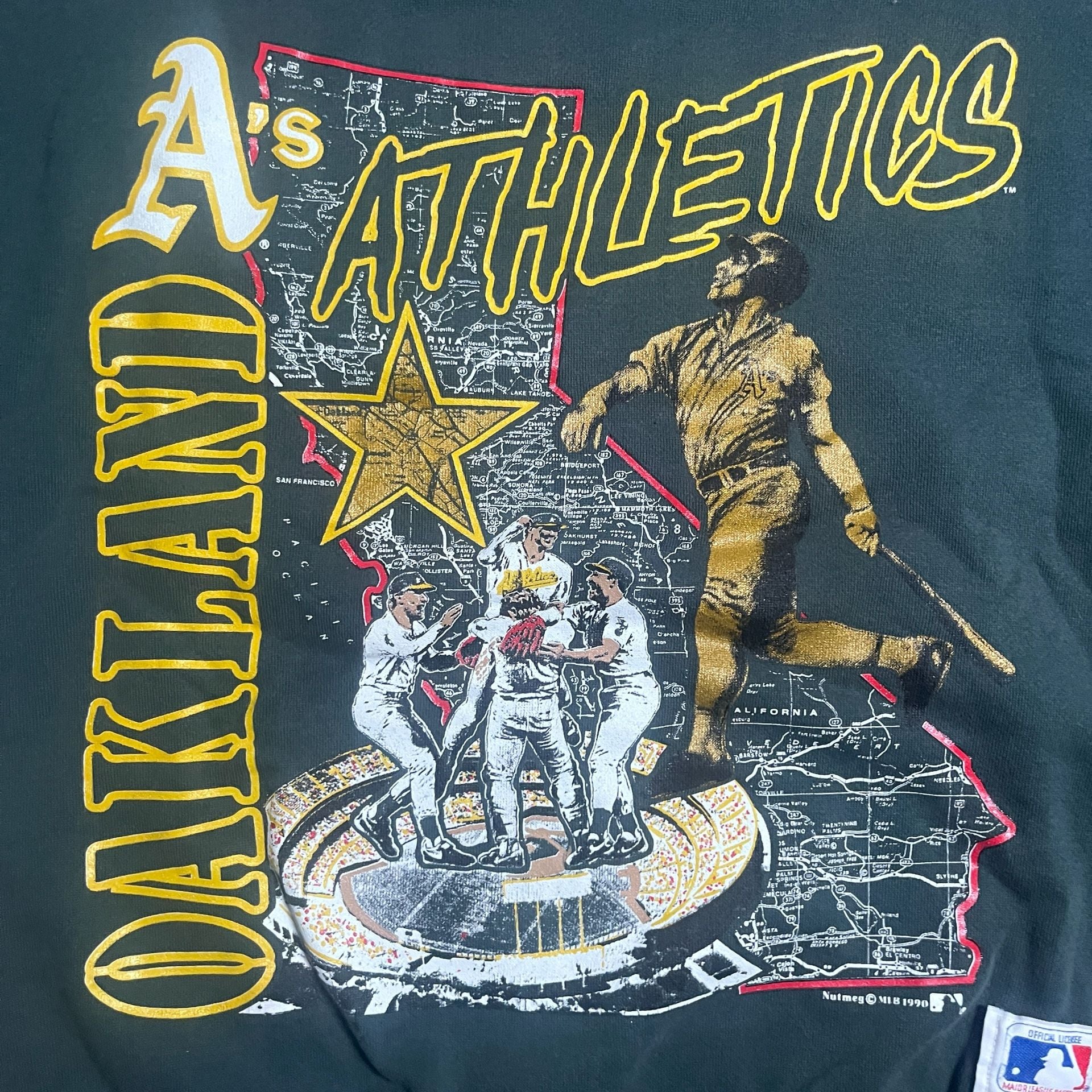 Rare vintage 1990 Nutmeg Oakland Athletics green crewneck 5