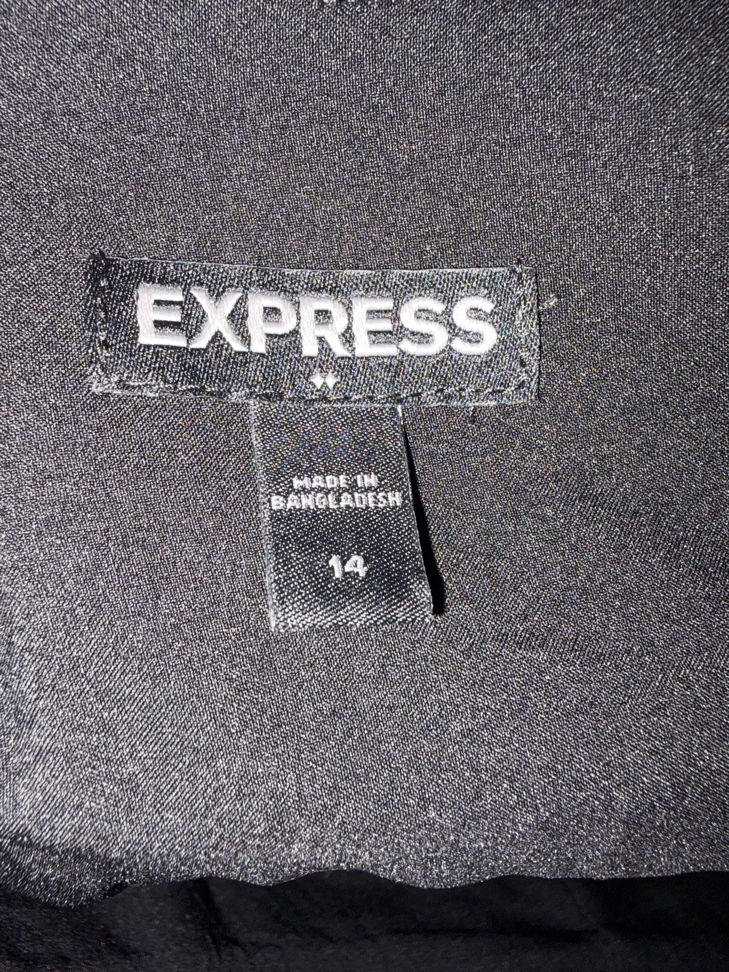 Express Pencil Skirt Size 14 Black Pleat Detail Knee Length 4