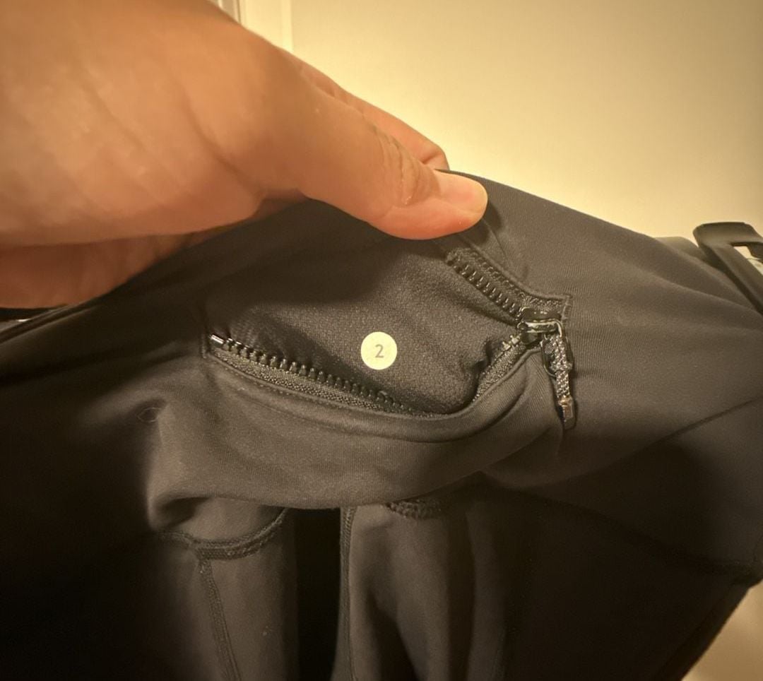 Lululemon Leggings Yoga Pants Ruched Zipped Ankle 9