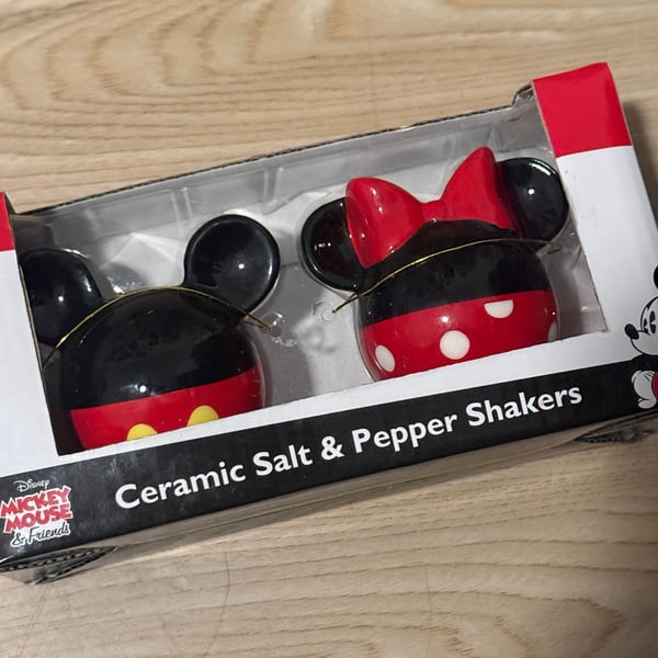 Disney Mickey Mouse Minnie Ceramic Salt & Pepper Set
