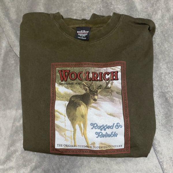 Woolrich Long Sleeve T-Shirt Size L Green Deer Graphic Rugged & Reliable
