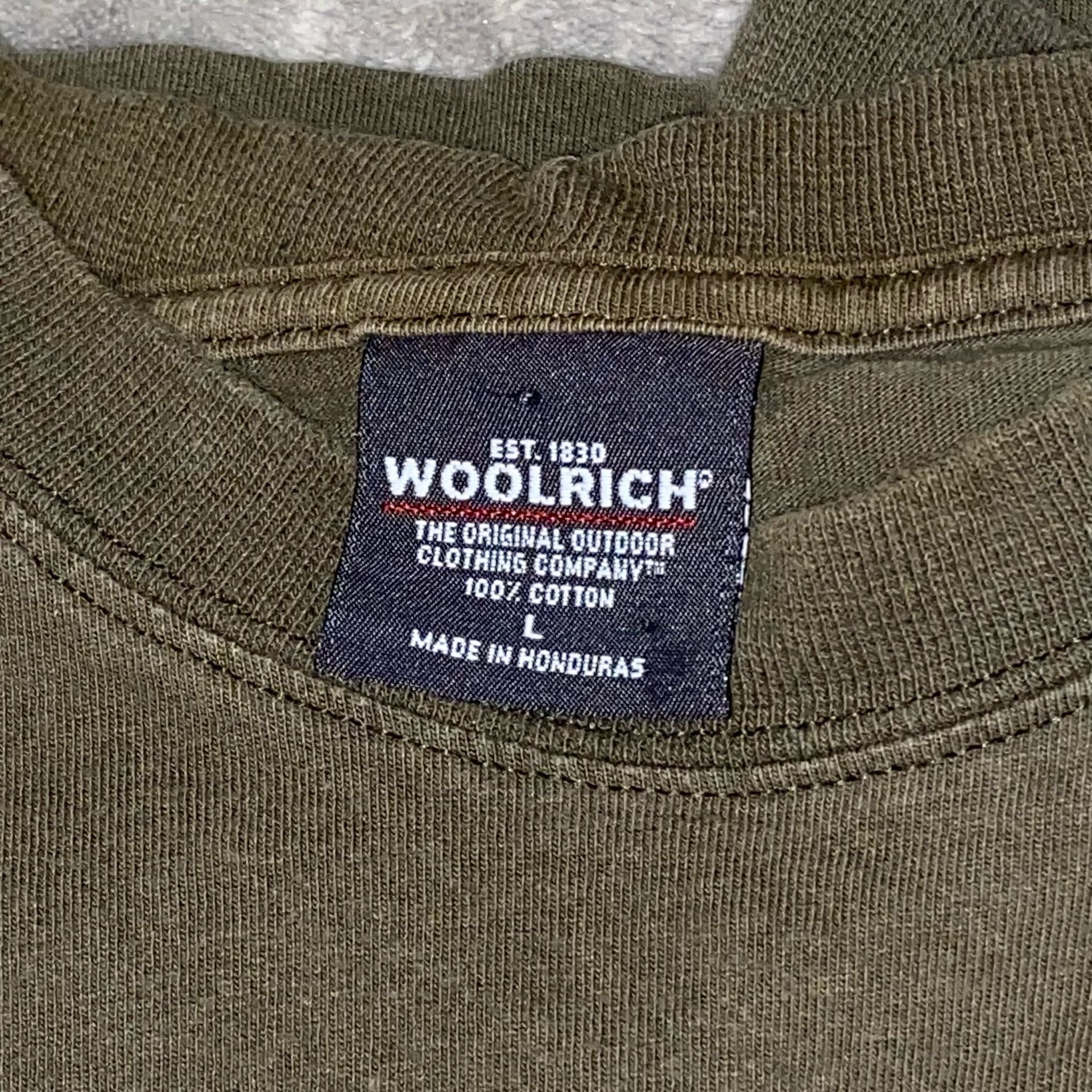 Woolrich Long Sleeve T-Shirt Size L Green Deer Graphic Rugged & Reliable 5