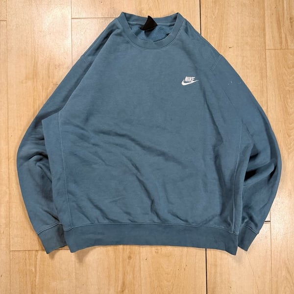 Nike Club Crewneck Sweatshirt Size L Teal Blue Embroidered Swoosh