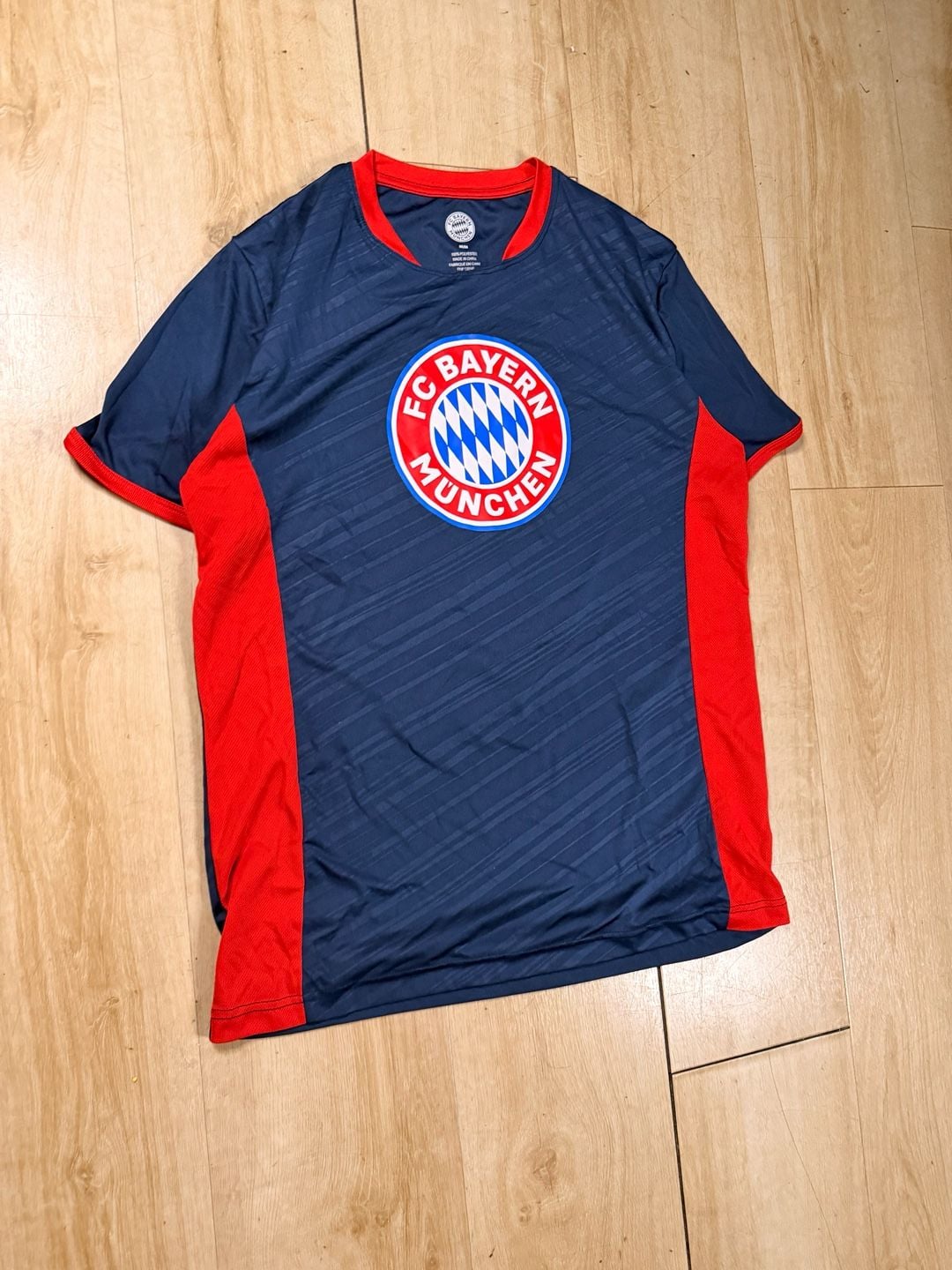 FC Bayern Munchen Soccer Jersey Size M Blue Red 4