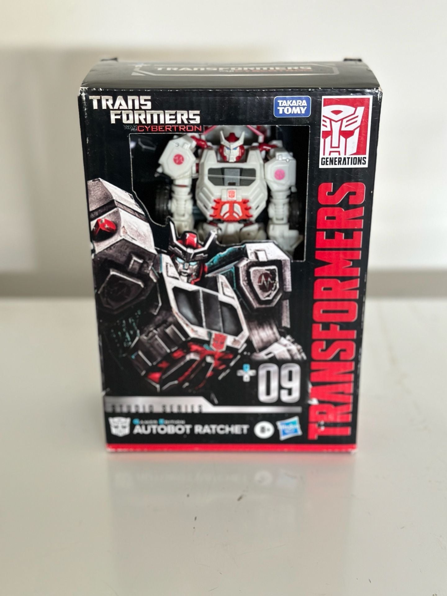 Transformers Autobot Ratchet Gamer Edition 09 Action Figure 3