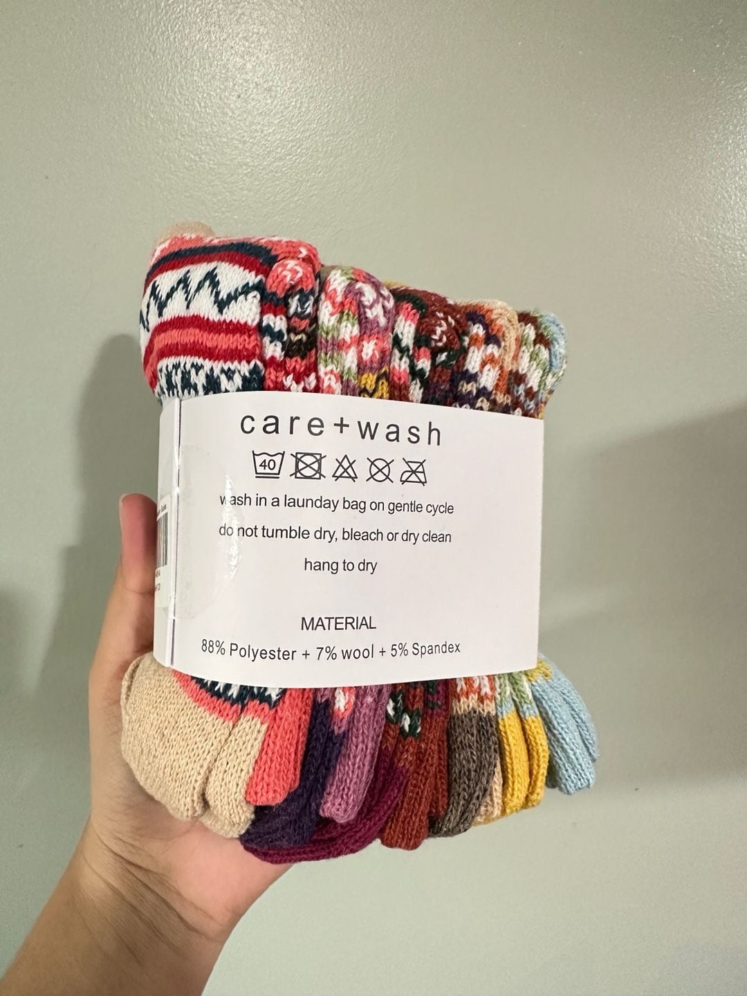 TZB Branding Vintage Pattern Winter Thermal Wool Crew Socks 5-Pack 3
