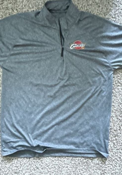 Cleveland Cavaliers 1/4-Zip Pullover Size xtra large Heather Gray 2