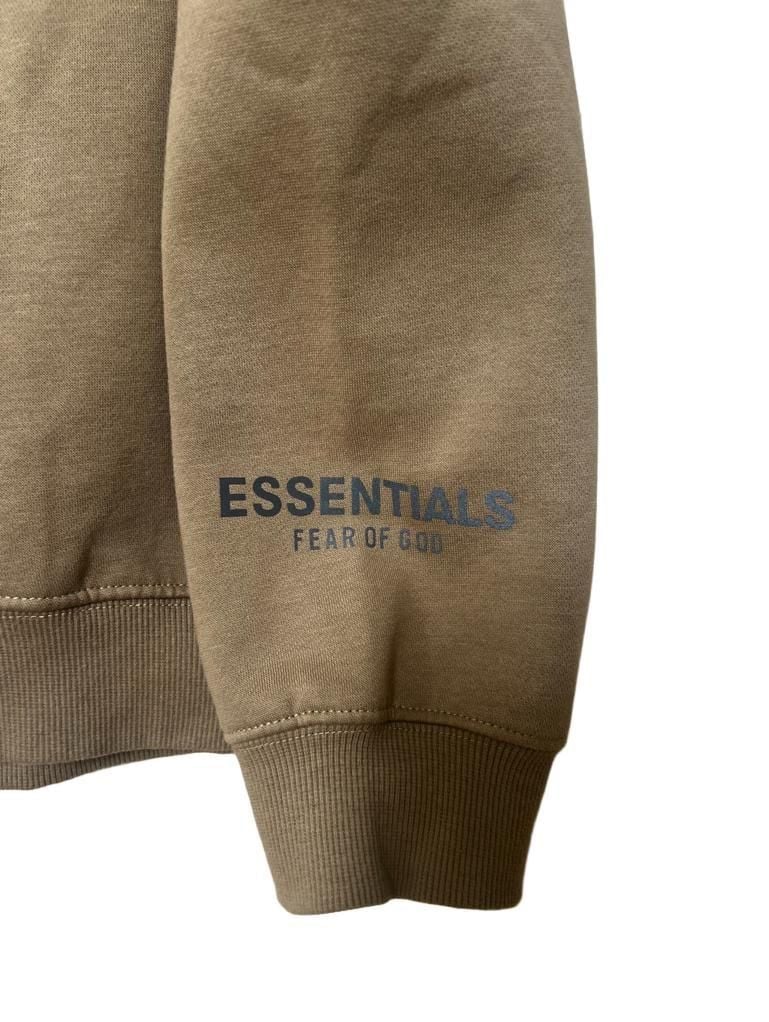 Fear of God Essentials Crewneck Sweatshirt Men’s M Taupe Logo Pullover NWOT 8