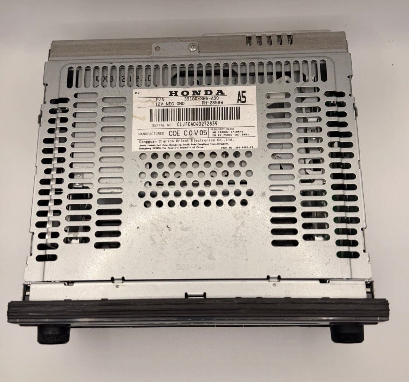 Honda OEM AM FM Radio Receiver CD Player 39100-SWA-A50 1