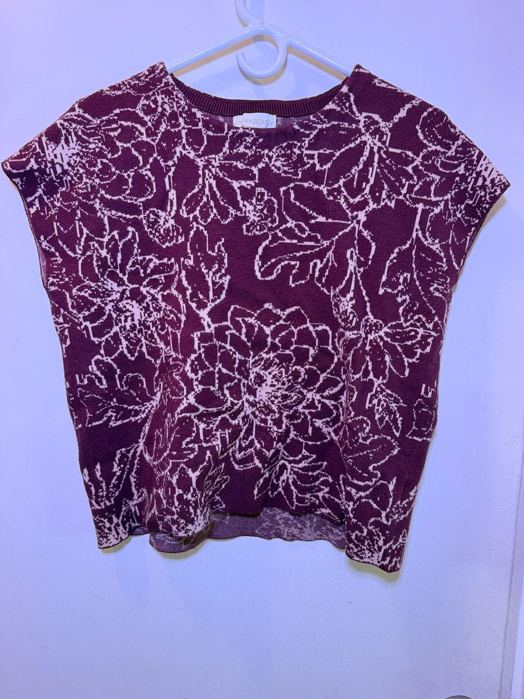 Cynthia Rowley Sleeveless Sweater Size L Burgundy Floral Knit Tank Top 2