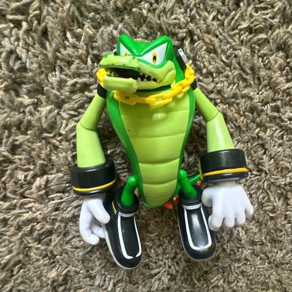 Sonic the Hedgehog Vector the Crocodile Action Figure
