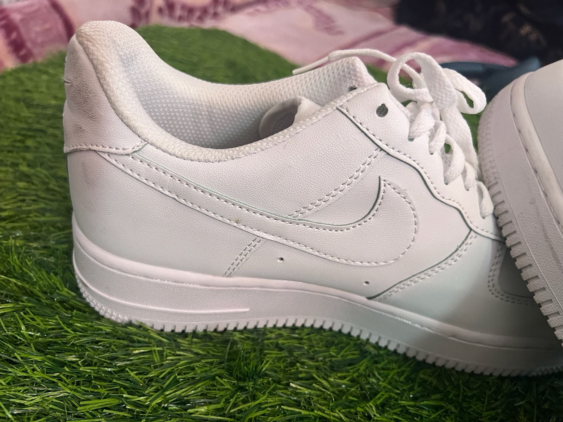 Nike Air Force 1 Size 8.5 White Sneakers 5