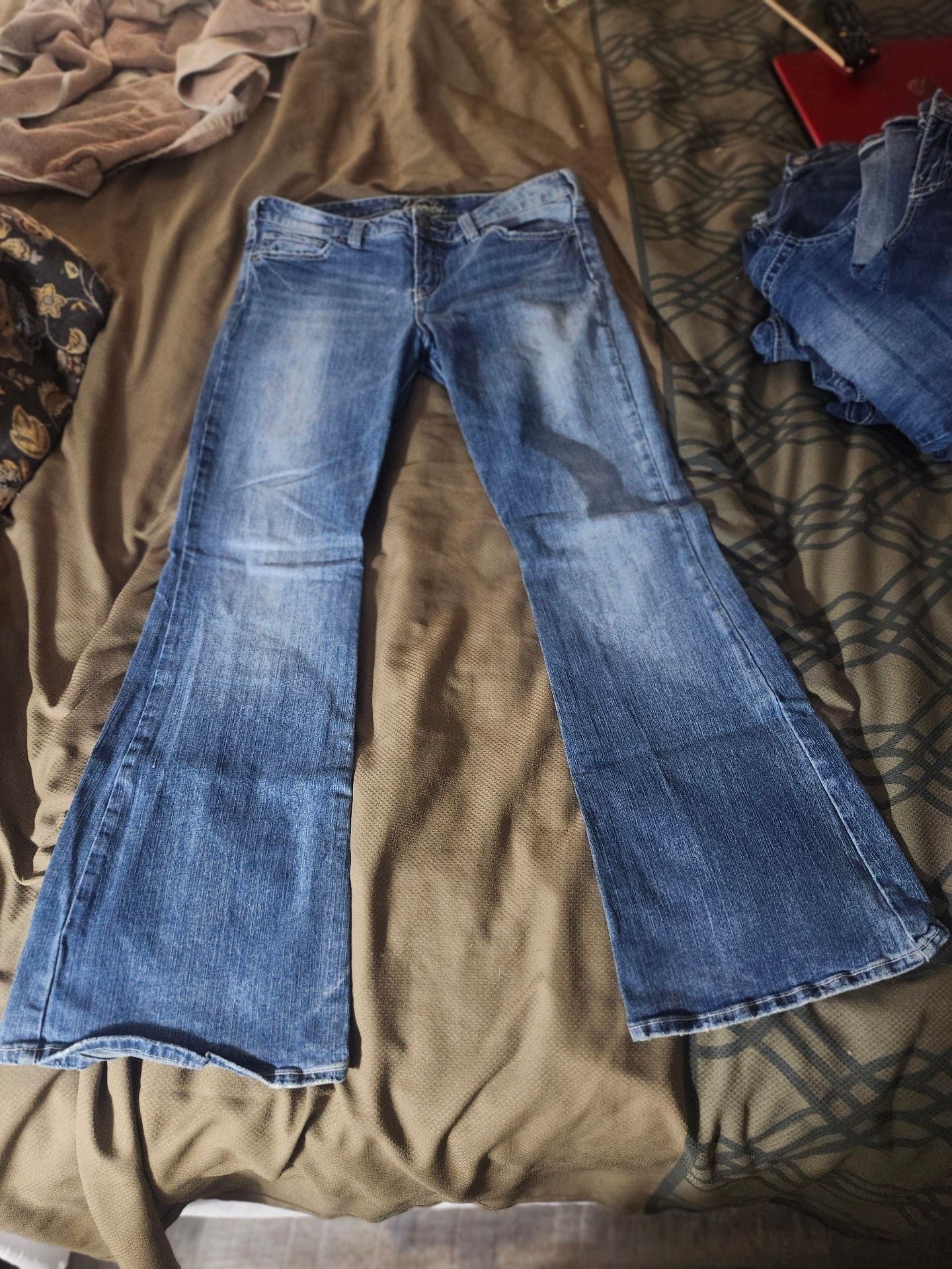Vanity Flare Jeans Size 31W x 33L Blue Denim Low Rise Double Button 3