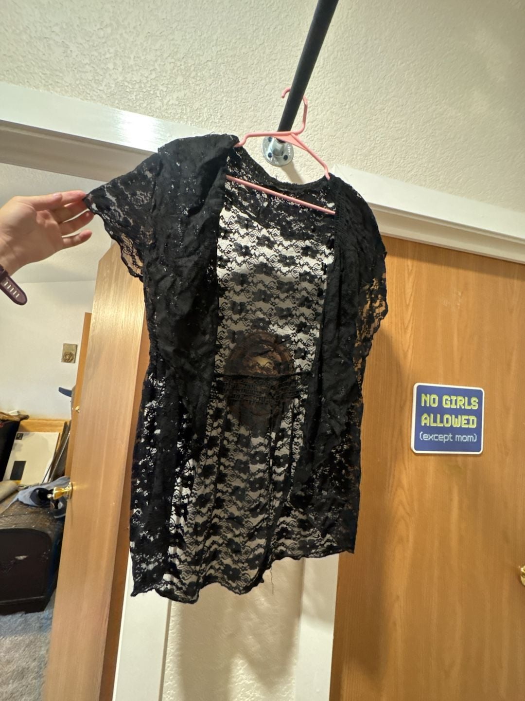 DEB Black Lace Cardigan Short Sleeve Open Front Shrug 2