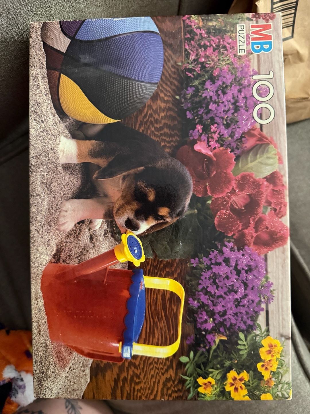MB 1000 Piece Puzzle Beagle Puppy 1