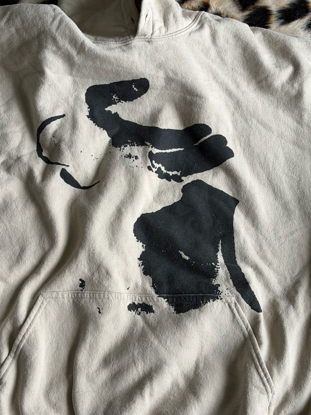 Gildan Paramore Graphic Hoodie Size 2XL Cream 3