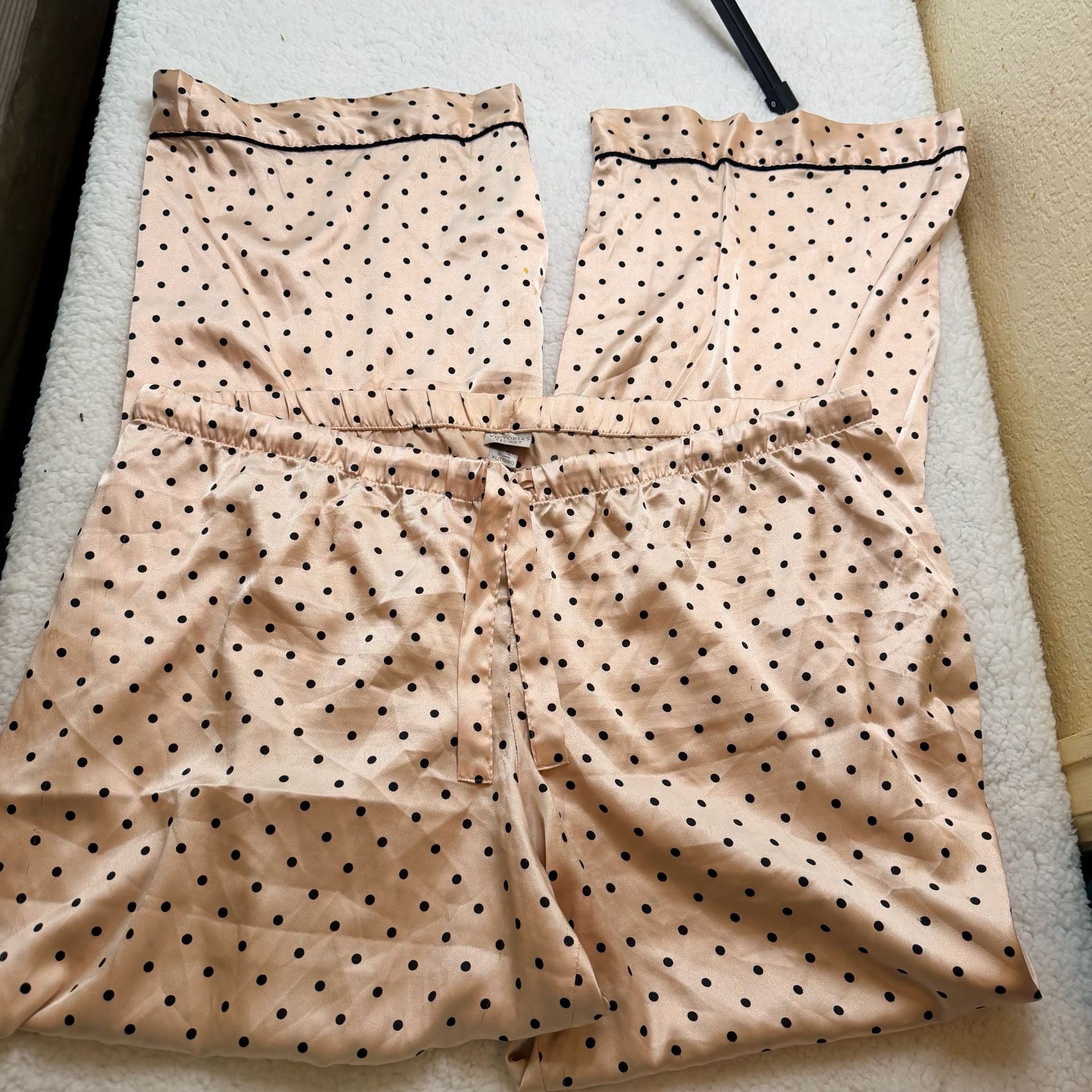 Victoria's Secret Satin Pajama Set Size XL Pink Black Dot 2