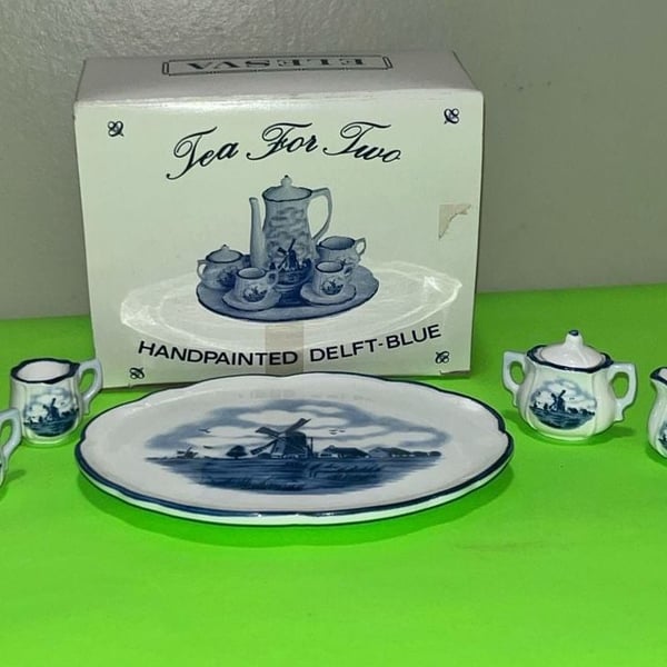 Vtg Elesva Holland Tea For Two Miniature Tea Set Handpainted Delft Blue