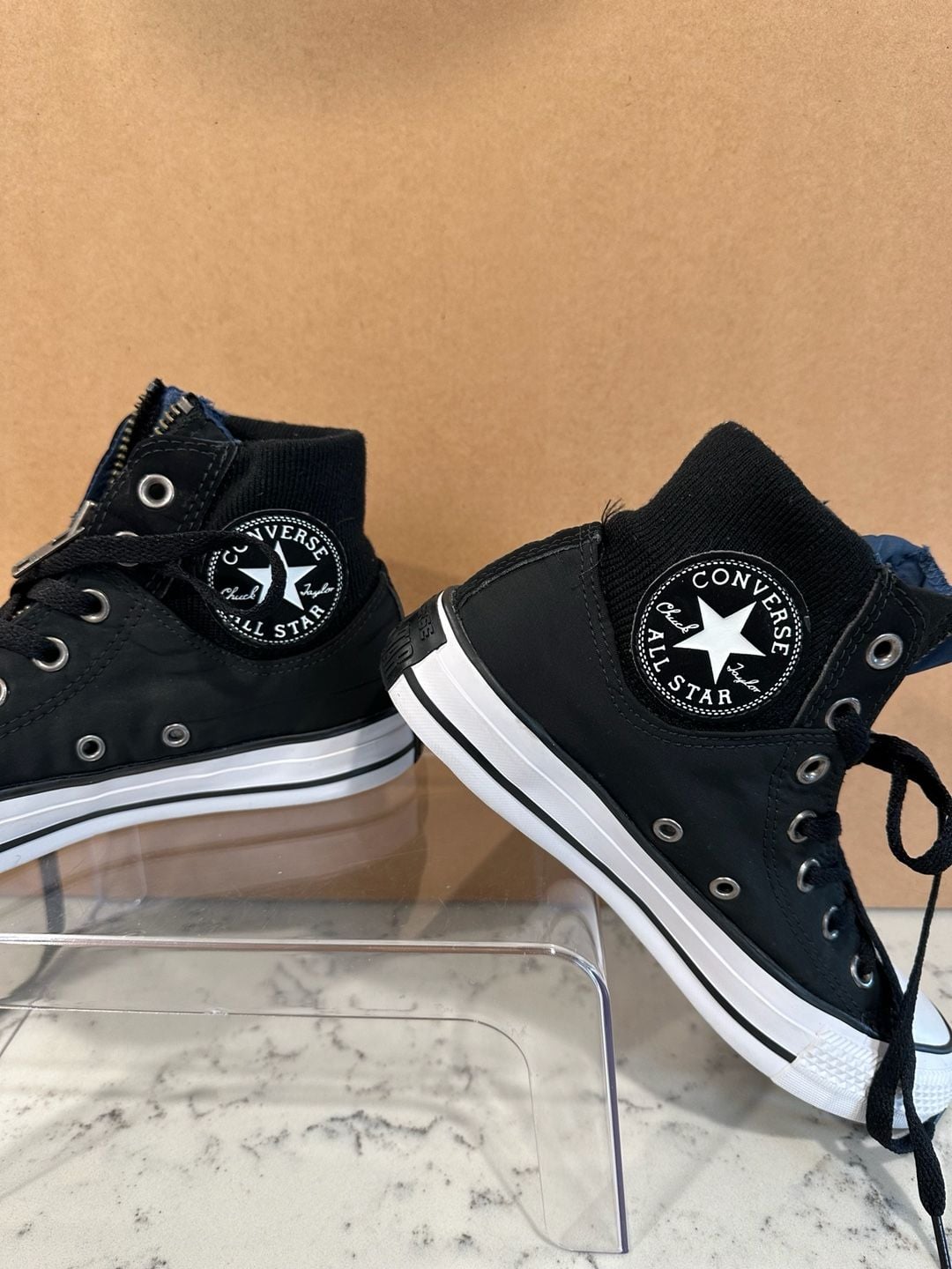 Unisex Converse Chuck Taylor All Star High Top Sneaker Size 7 Black 4