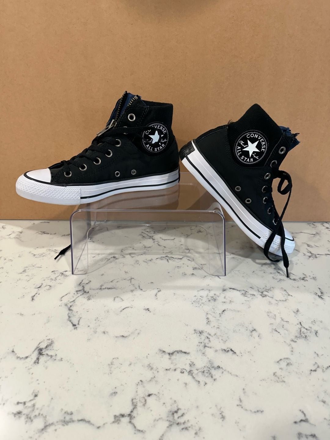 Unisex Converse Chuck Taylor All Star High Top Sneaker Size 7 Black 5