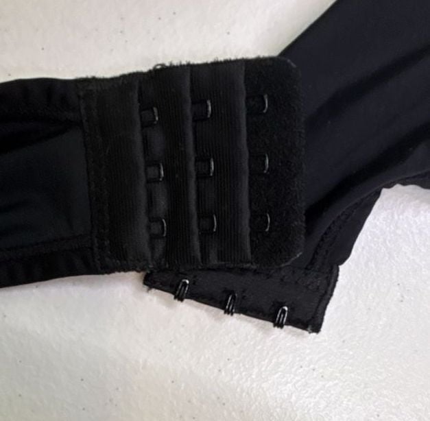 Unbranded Bra Size 36DD Black Underwire 5
