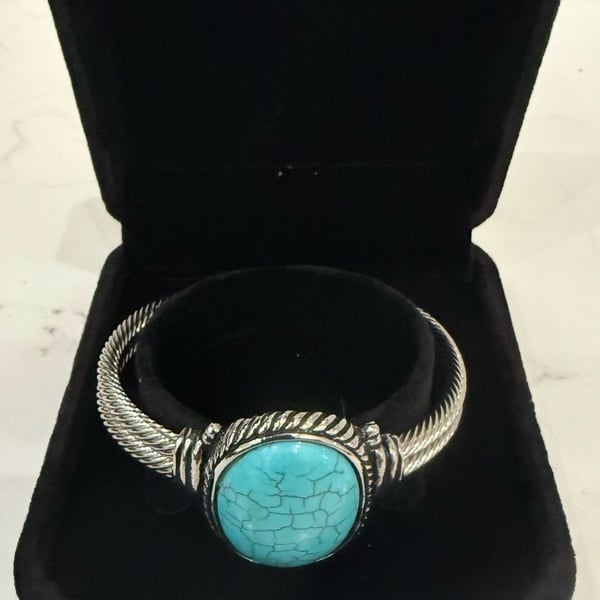 Cuff Bracelet Silver Tone W/ Large Center Round Turquoise Costume Jewelry