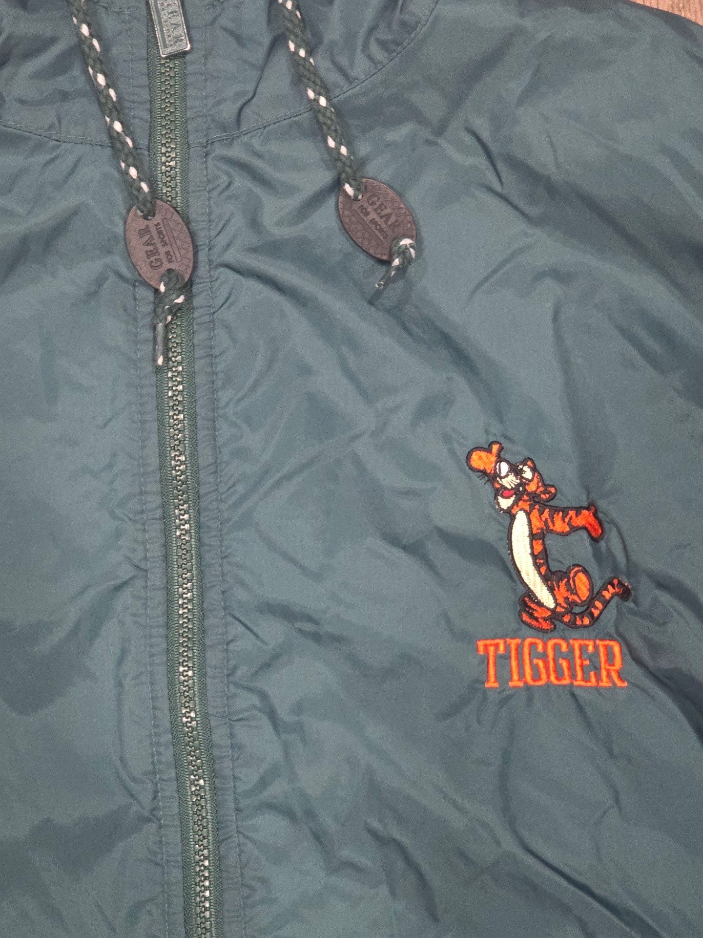 Vintage The Disney Store Tigger Nylon Hooded Jacket Size XL Green 2