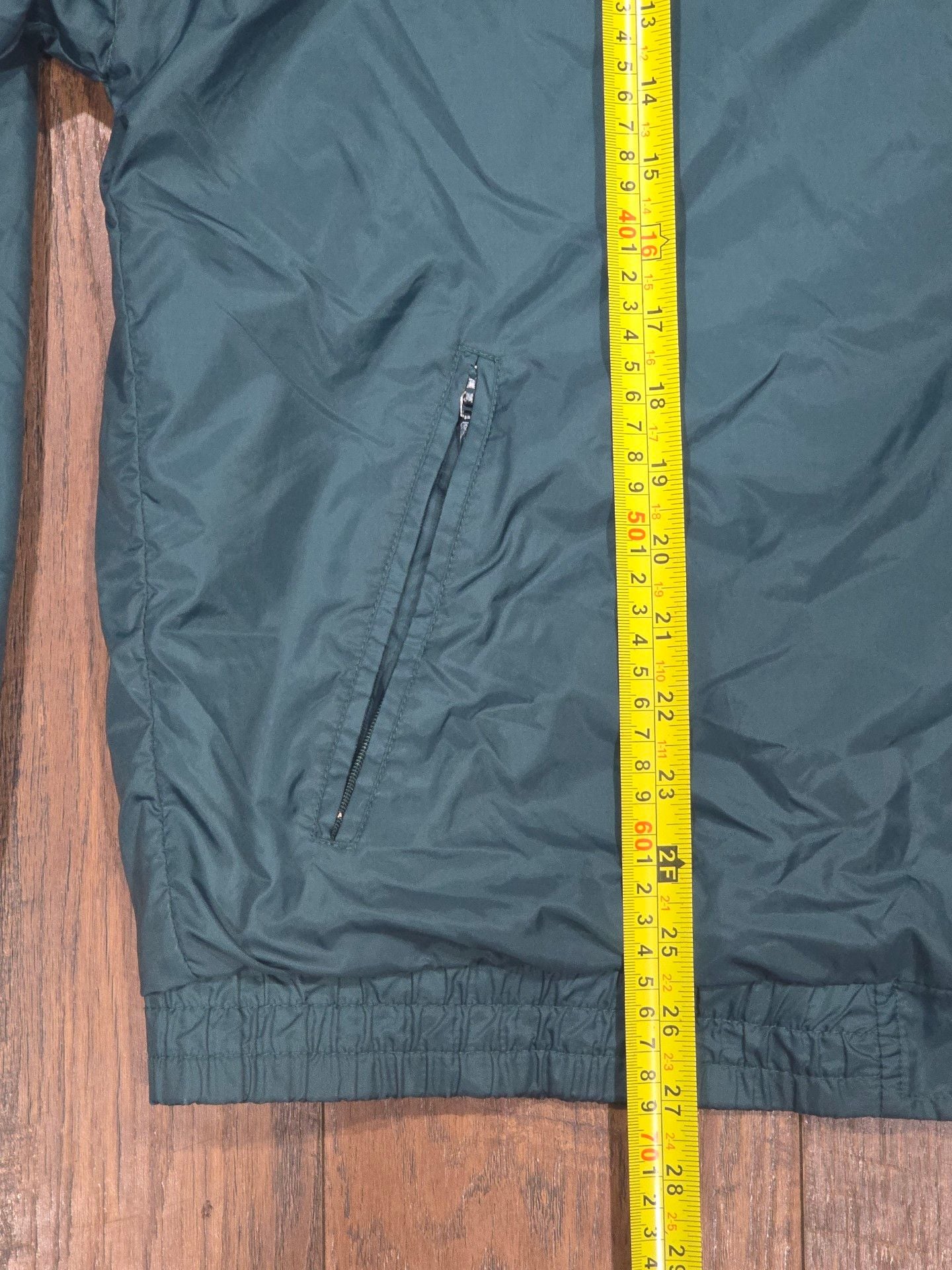 Vintage The Disney Store Tigger Nylon Hooded Jacket Size XL Green 6