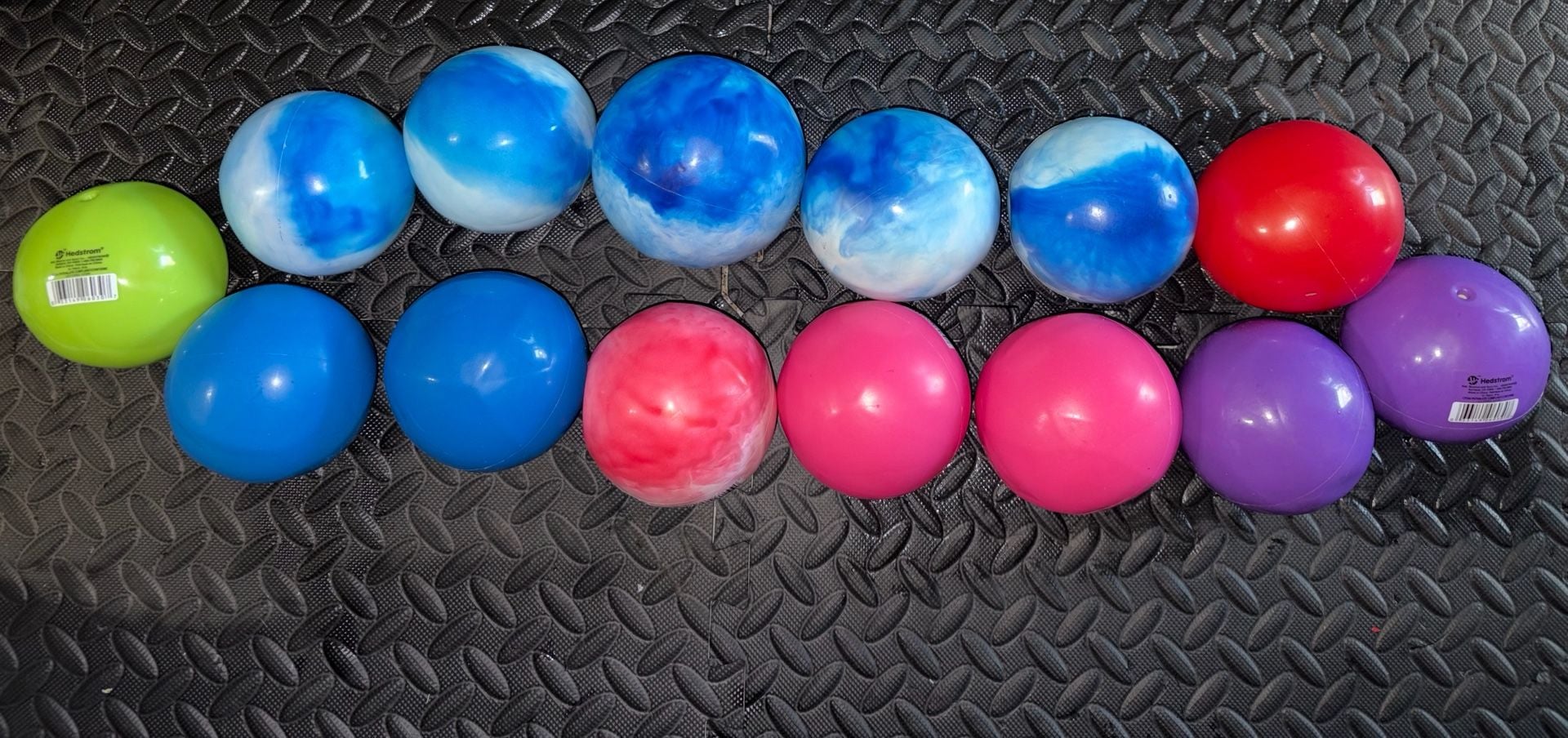 Hedstrom Playball Lot of 13 Assorted Colors 1