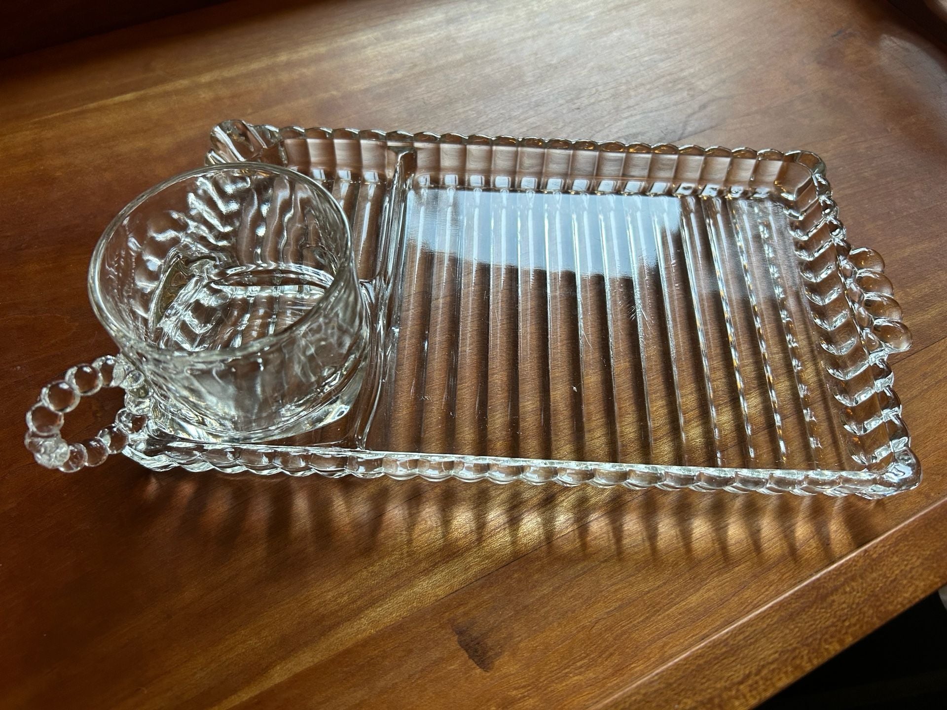 Hazel Atlas Ball and Rib Glass Sip N Smoke Snack Set . 15 pieces 1