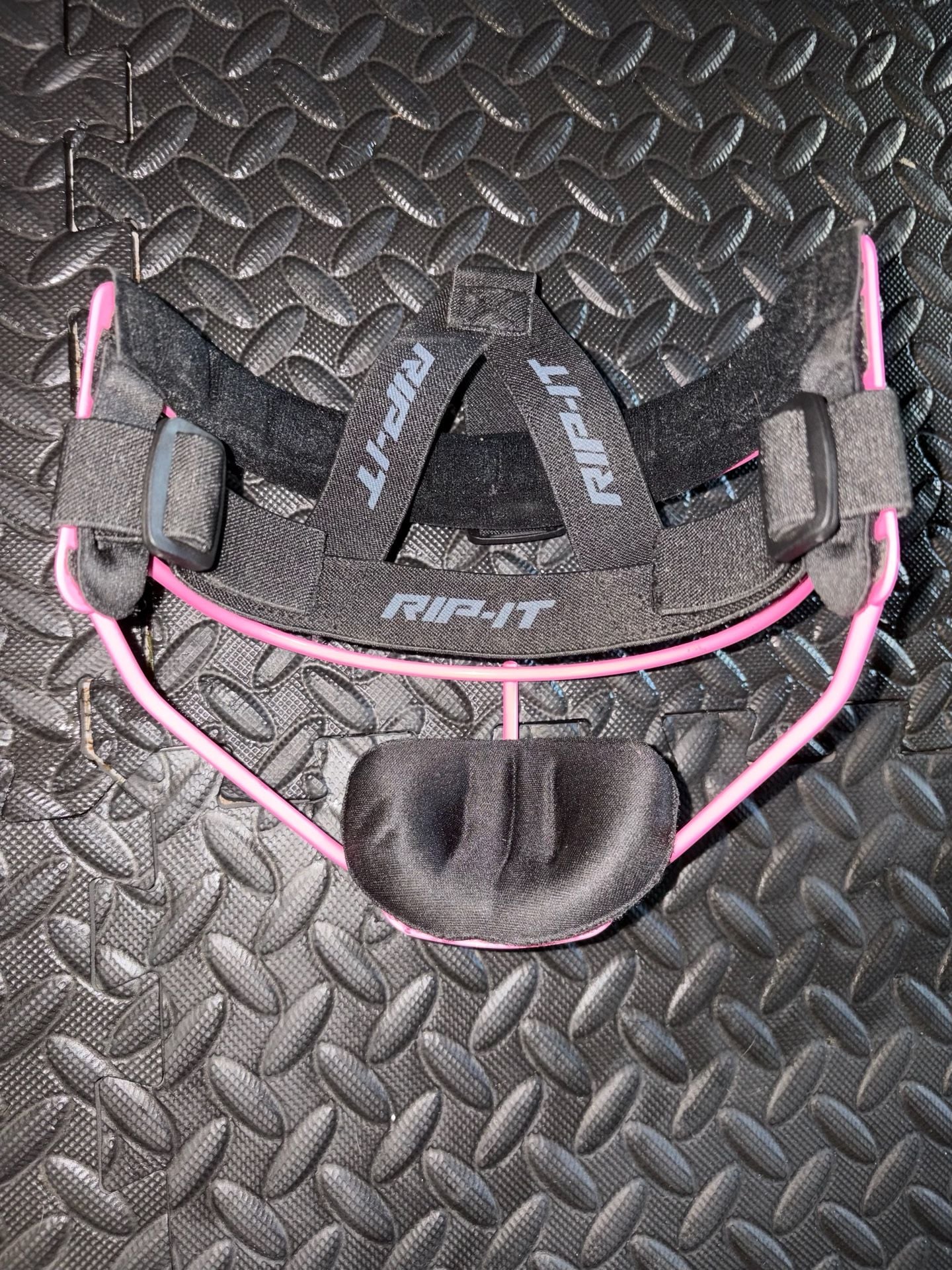 RIP-IT Defense Softball Fielder's Mask Pink 3