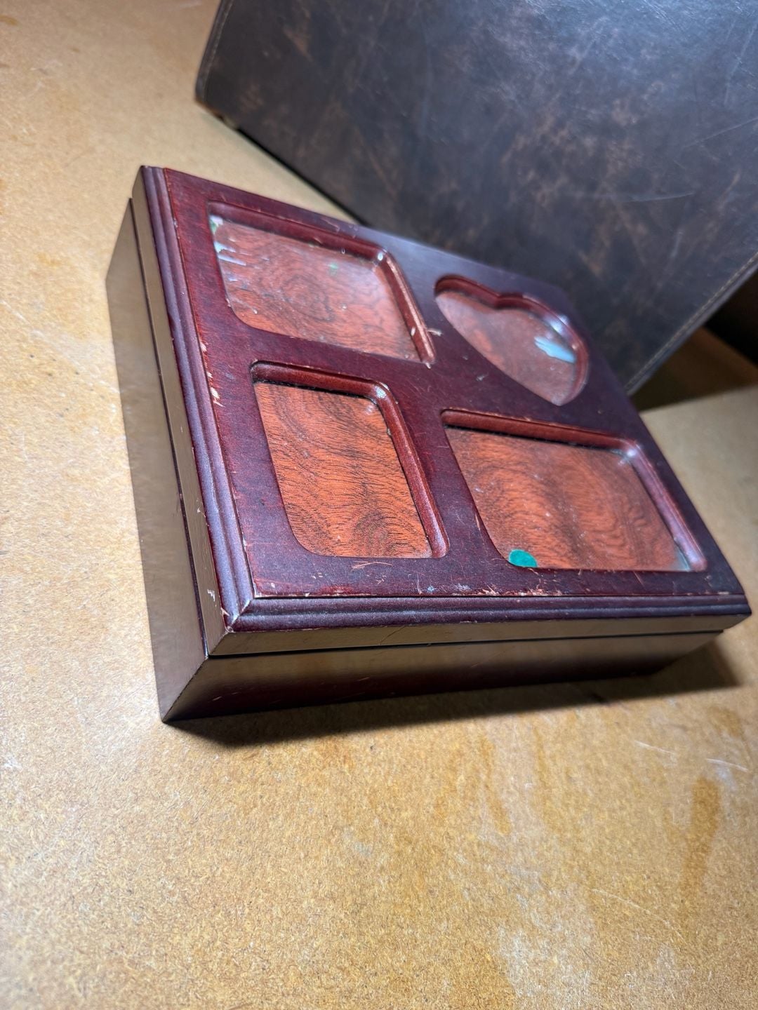 Bombay Company Wood Photo Storage Hinged Display Box 1