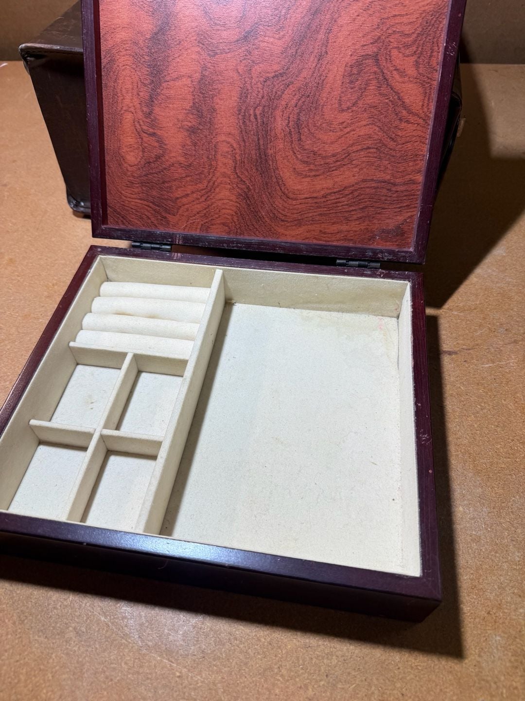 Bombay Company Wood Photo Storage Hinged Display Box 8